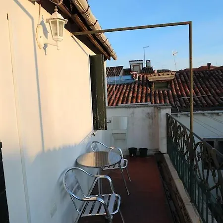 Apartamento Lovery In *